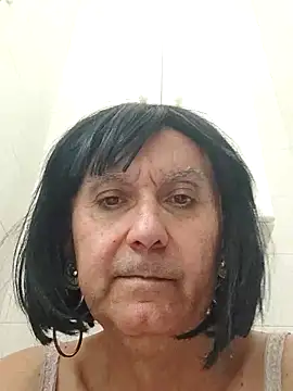 Emily de Carla online show from May 4, 3:59 pm
