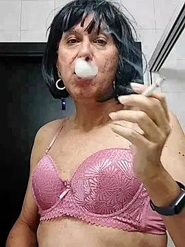 Snapshot of Emily_de_Carla chatting on October 10, 6:36 am Emily de Carla online show from October 10, 6:36 am