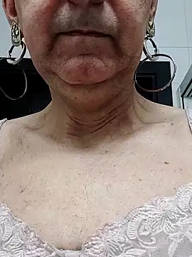 Emily de Carla online show from April 14, 6:40 am