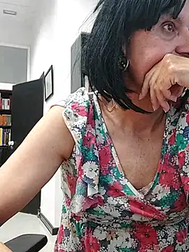 Emily de Carla online show from November 3, 4:10 pm