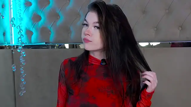 Wanda Wild online show from October 11, 4:02 am