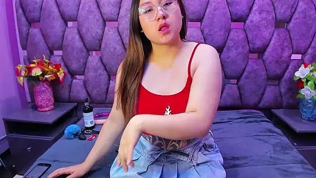 miaharvey 69 online show from September 26, 11:50 am