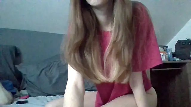 sarah2007 online show from November 5, 6:22 pm