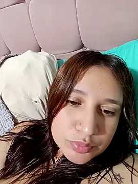 Snapshot of Arianna_Hot777 chatting on September 21, 4:39 am Arianna Hot777 online show from September 21, 4:39 am