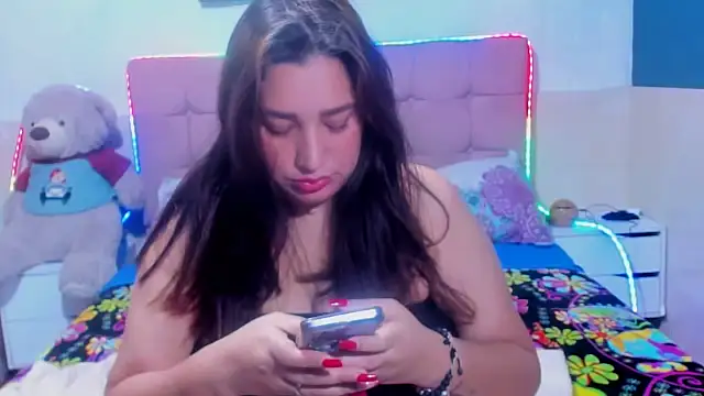 Snapshot of Arianna_Hot777 chatting on September 11, 9:37 pm Arianna Hot777 online show from September 11, 9:37 pm