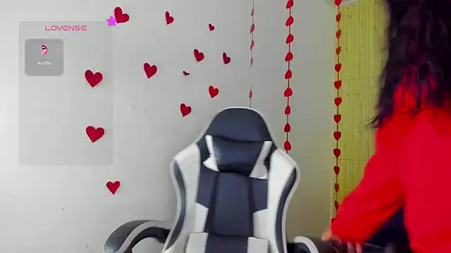 Raven Rouge  online show from February 23, 9:48 pm