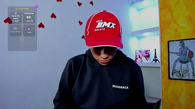 Raven Rouge  online show from March 20, 8:10 pm