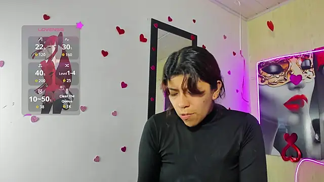 Snapshot of Raven_Rouge_ chatting on May 14, 12:24 pm Raven Rouge online show from May 14, 12:24 pm