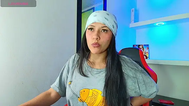 Raven Rouge  online show from September 12, 6:13 am