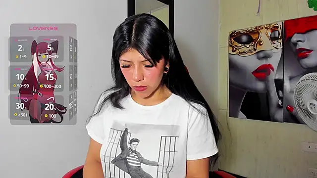 Raven Rouge  online show from September 18, 4:59 am