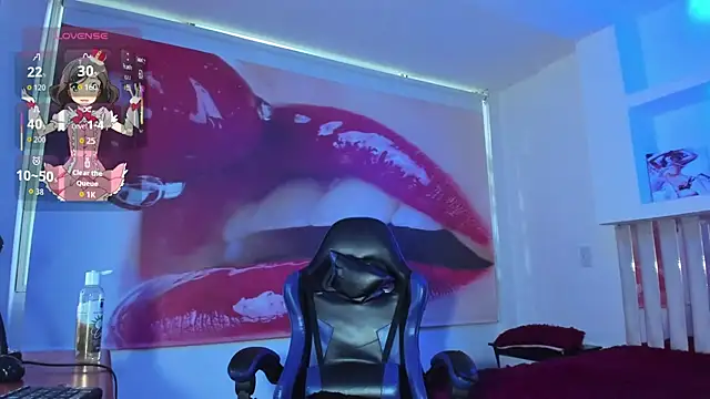 Raven Rouge  online show from October 4, 11:01 am