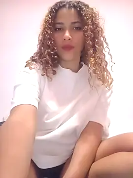 Vikyvoyeur online show from September 10, 3:27 am