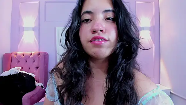 Nicol Chang online show from March 19, 4:23 am