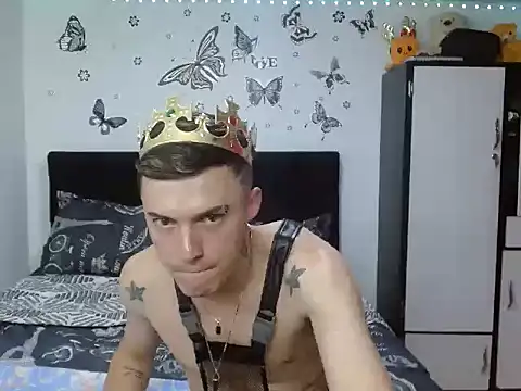 Ken bigcock77 online show from February 18, 12:30 am