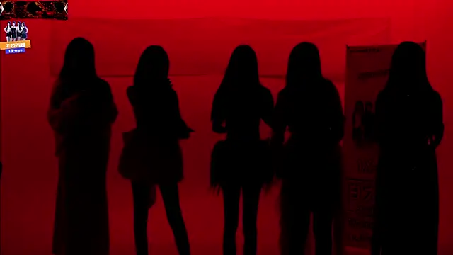 1X-one online show from November 10, 4:06 am