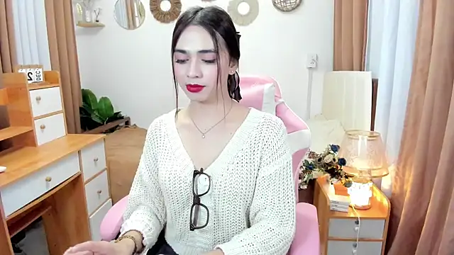 joyfulmartinaa online show from September 28, 5:53 pm