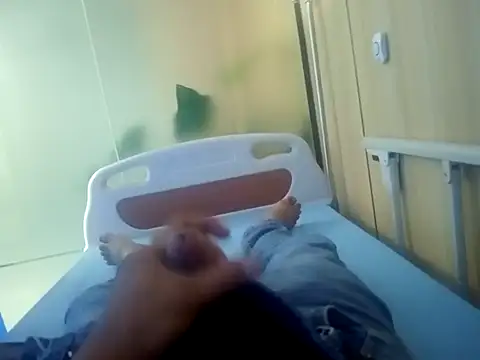 hoanga85 online show from March 26, 7:17 am