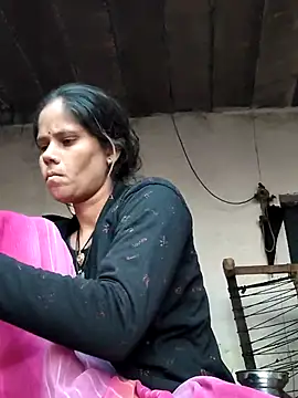 Hot-ilaiy online show from November 29, 2:23 am