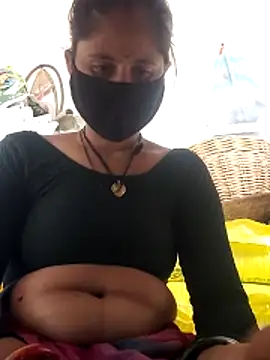 Hot-ilaiy online show from November 18, 7:55 am