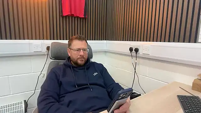 bilf1978 online show from March 5, 7:49 am