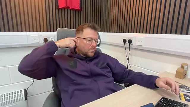 bilf1978 online show from March 9, 7:34 am