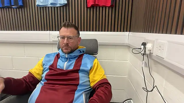 bilf1978 online show from February 10, 11:42 am