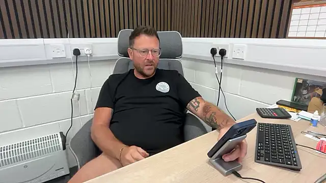 bilf1978 online show from July 16, 6:43 am
