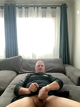 Attila120 online show from November 23, 9:41 am