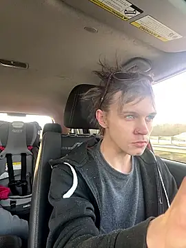 XanderOzzz online show from January 9, 9:33 pm