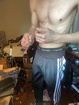 XanderOzzz online show from April 19, 1:01 pm