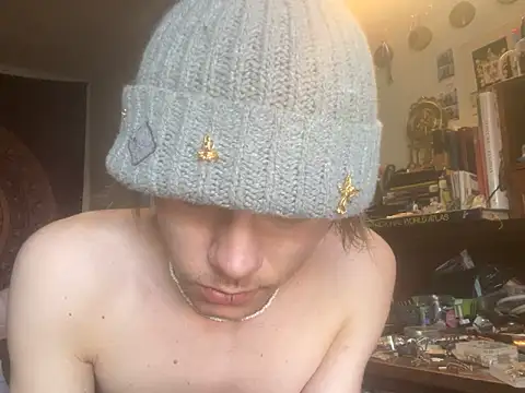 XanderOzzz online show from September 12, 2:39 pm