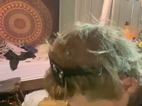 XanderOzzz online show from November 11, 9:26 am