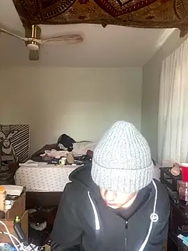 XanderOzzz online show from January 8, 4:02 pm