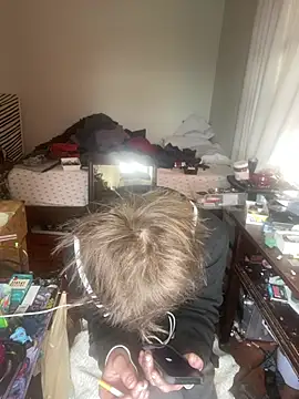 XanderOzzz online show from February 14, 5:46 pm