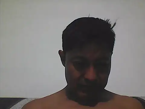 XaviGomez-87 online show from September 29, 4:08 am