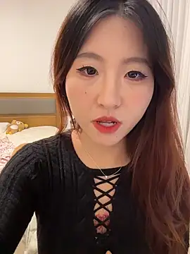 ououlovelove online show from February 21, 3:14 pm