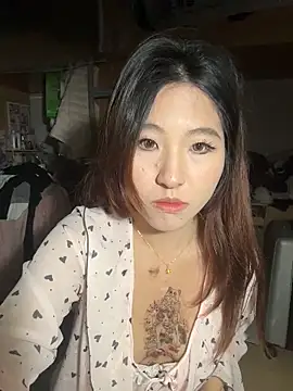 ououlovelove online show from March 15, 3:52 pm