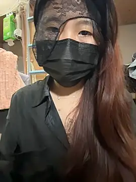 ououlovelove online show from February 6, 6:48 pm