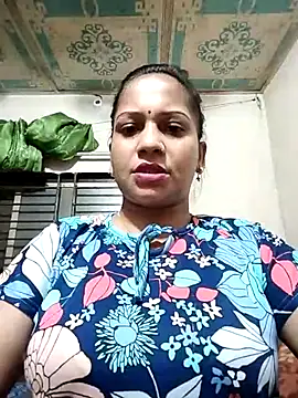 Snapshot of Payel_50 chatting on July 2, 6:03 pm Payel 50 online show from July 2, 6:03 pm