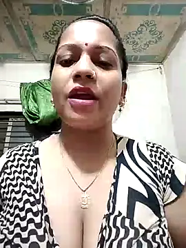 Snapshot of Payel_50 chatting on July 9, 6:51 pm Payel 50 online show from July 9, 6:51 pm
