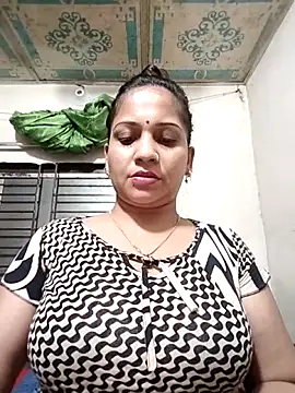 Snapshot of Payel_50 chatting on June 14, 5:47 pm Payel 50 online show from June 14, 5:47 pm