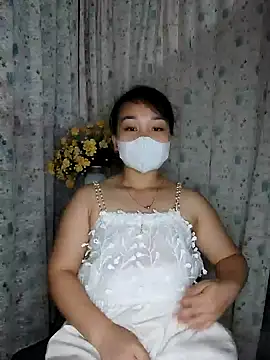 Laurie369 online show from September 9, 4:05 pm