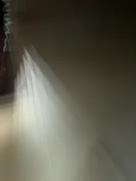 levbigg online show from December 3, 1:10 pm