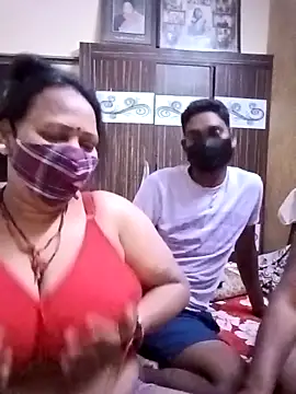 LoveOnStream online show from February 6, 11:06 am