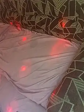 AnnStefanixh online show from March 4, 6:59 pm