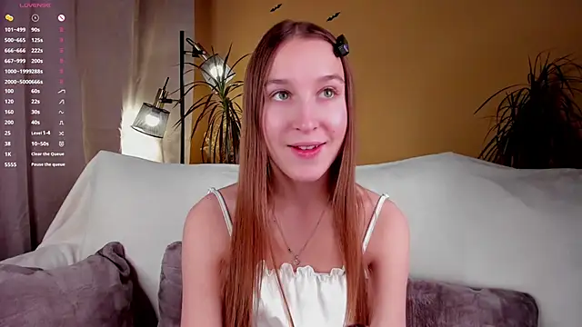 Snapshot of NanaMertins chatting on November 2, 1:10 am NanaMertins online show from November 2, 1:10 am