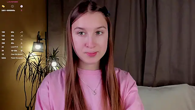 Snapshot of NanaMertins chatting on November 15, 1:09 am NanaMertins online show from November 15, 1:09 am