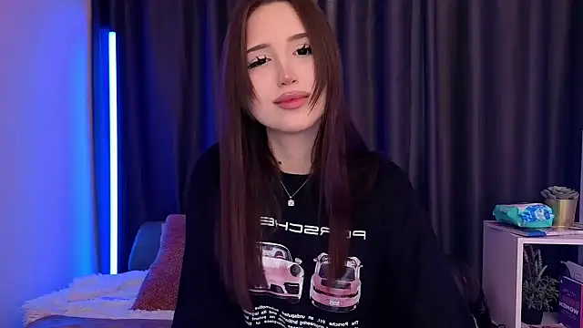 BlackEyesGirl online show from April 9, 6:04 am