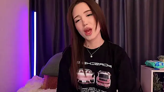 BlackEyesGirl online show from April 8, 6:26 am