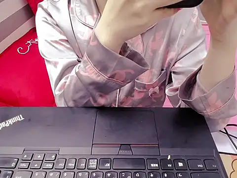 Lamoon 2k online show from November 4, 6:39 am